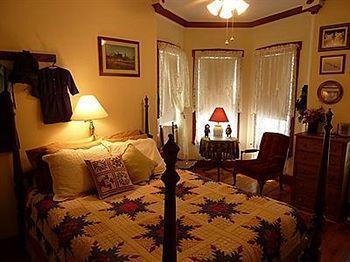 Keller House (Adults Only) Hotel Centre Hall Екстериор снимка