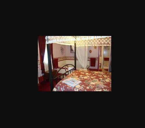 Keller House (Adults Only) Hotel Centre Hall Екстериор снимка
